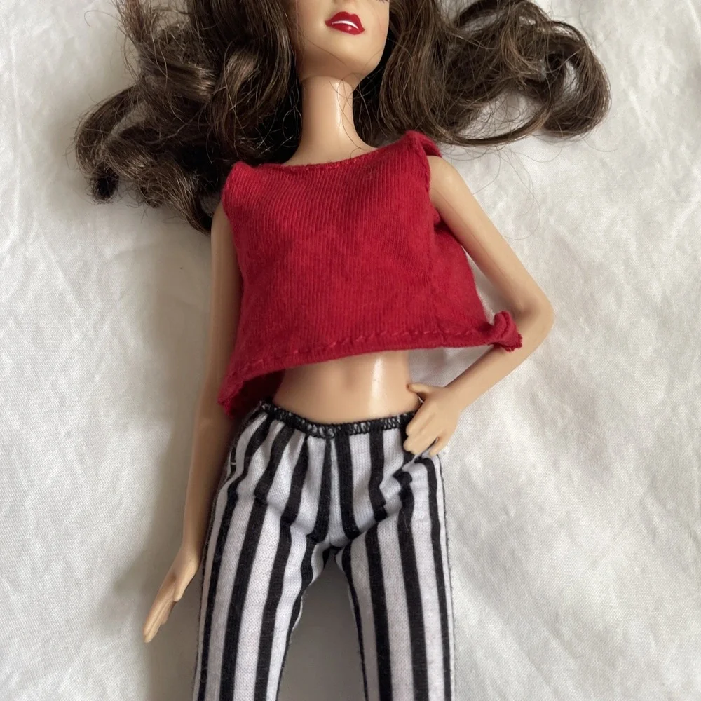 Barbie Fifth Harmony Lauren Doll